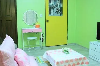 ** Hotel Kpopstarz Guesthouse - Caters To Women Seoul Südkorea